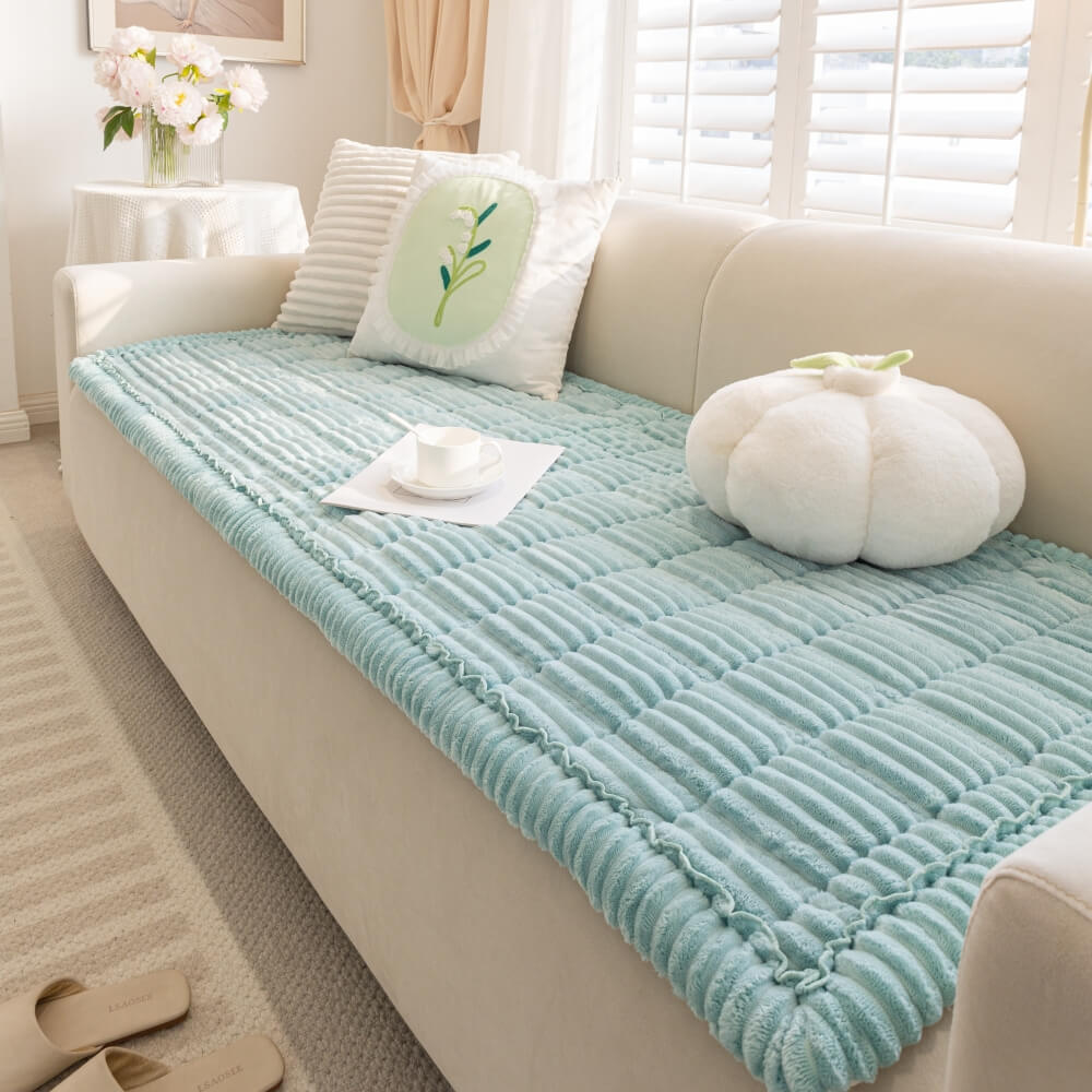 PAWFLANNEL – Soft Flannel Pet Mat to Protect Sofa and Bed
