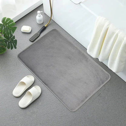 WOHLTRITT – Memory Foam Bath Mat with Anti-Slip Function