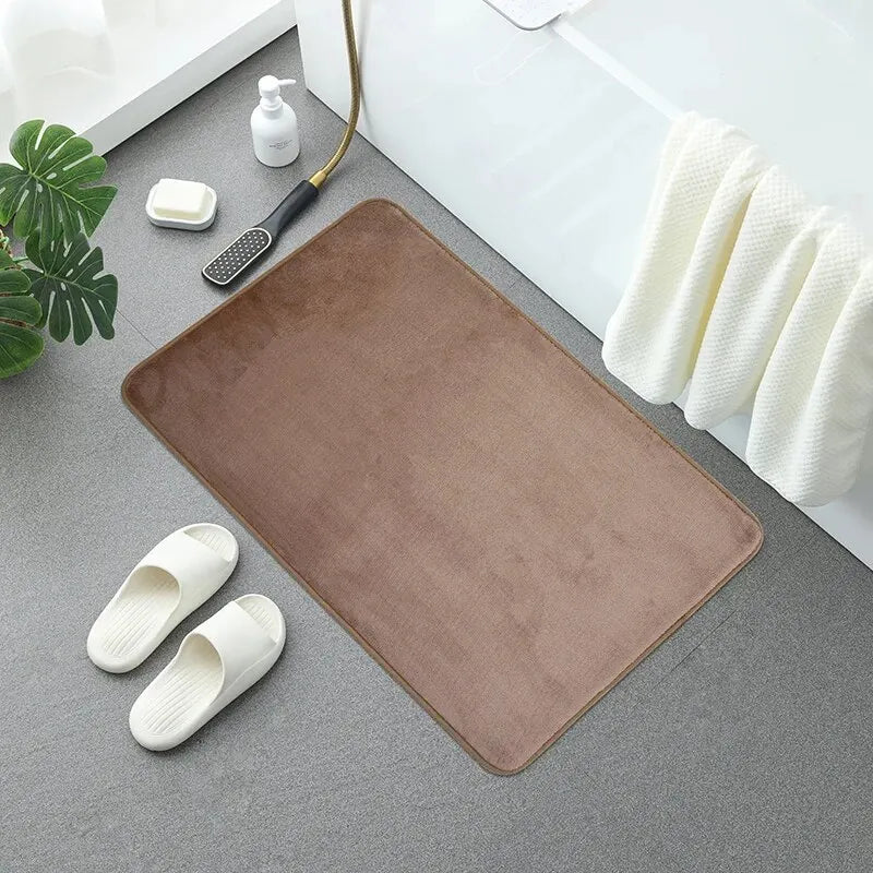 WOHLTRITT – Memory Foam Bath Mat with Anti-Slip Function