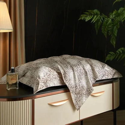 Aurasilk – Mulberry Silk Pillowcase for Luxurious Sleep