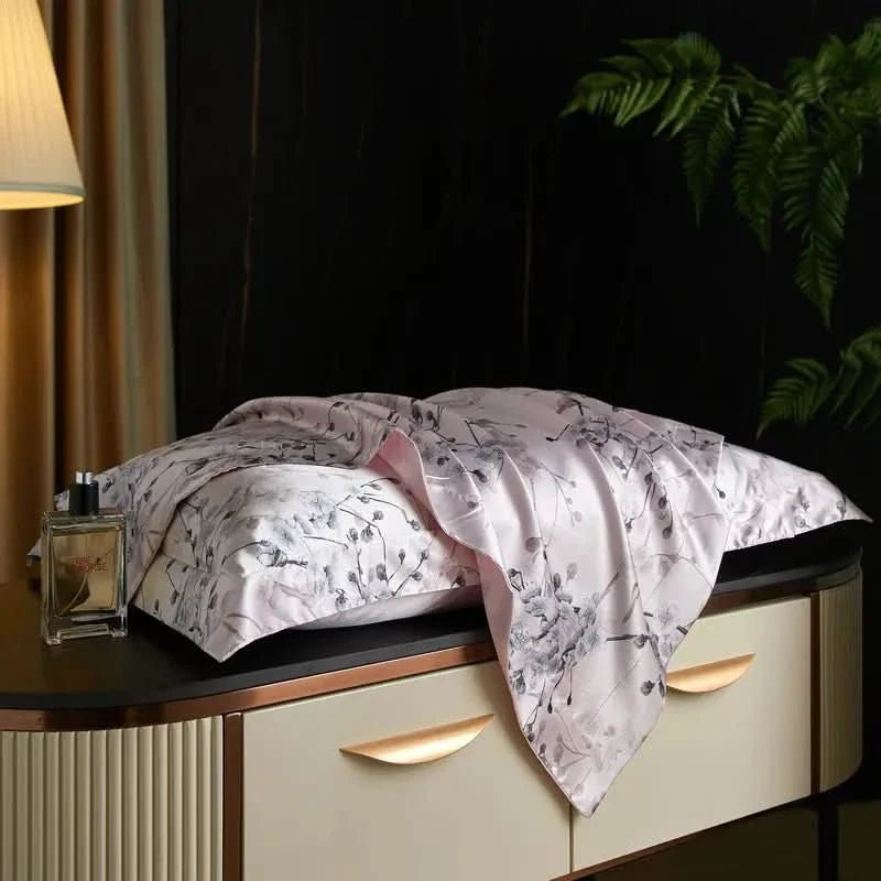 Aurasilk – Mulberry Silk Pillowcase for Luxurious Sleep