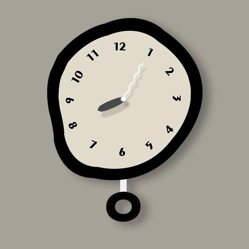 FREEFORM – Irregular Wall Clock with Silent Movement