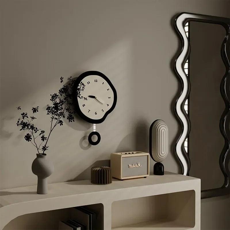 FREEFORM – Irregular Wall Clock with Silent Movement
