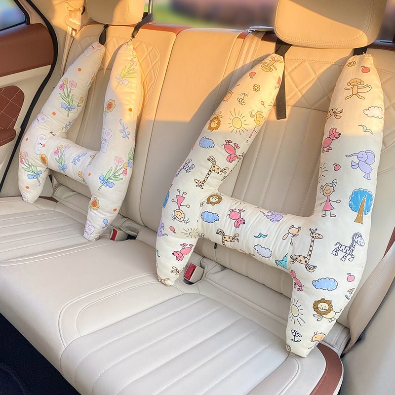CUDDLECRUISE – Soft neck pillow for children with fun designs