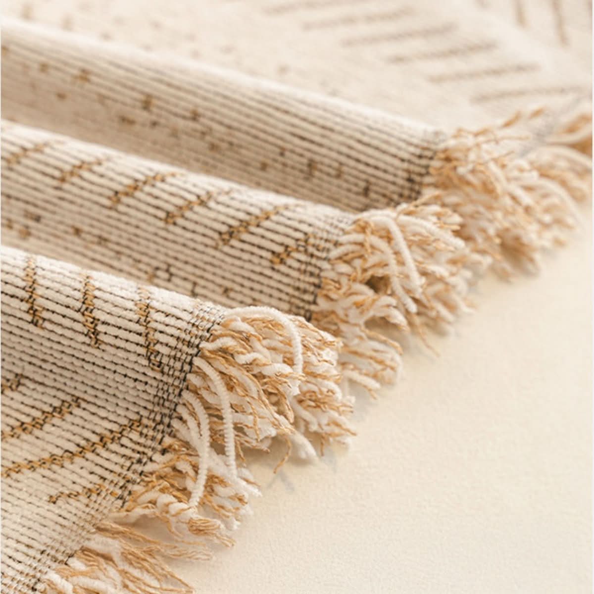 SnuggleTextile – Scratch-resistant & washable sofa cover made of chenille