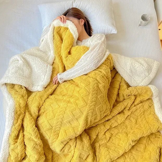 WARMVEL – Cozy Wool Blanket for Home and Office