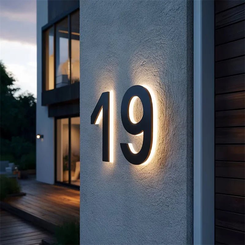 LICHTZEICHEN – Individually Customizable LED House Numbers for Modern Homes
