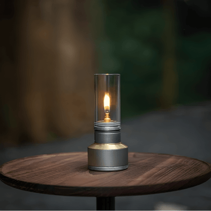 CAMPFLARE – Portable butane lamp for bright & adjustable light