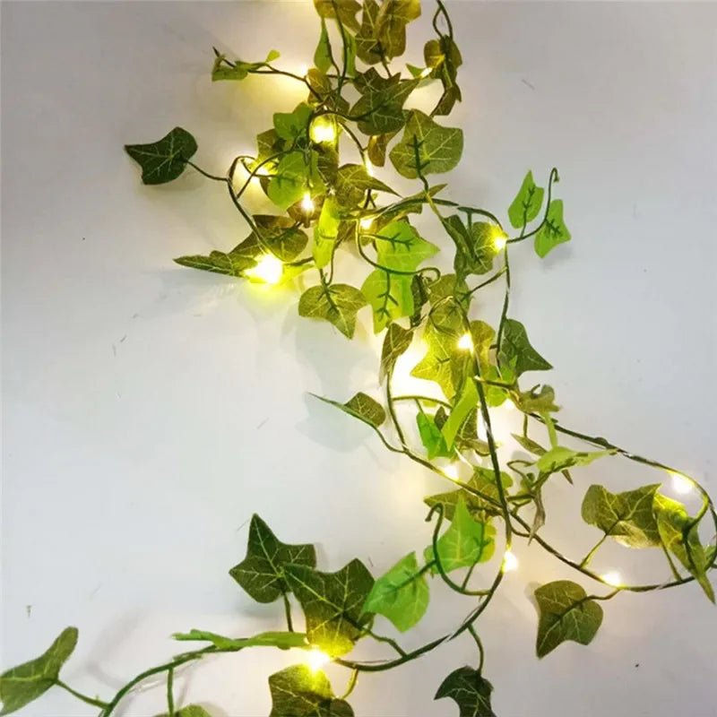 BOTALUX – Elegant green LED leaf-shaped string lights (battery operated)