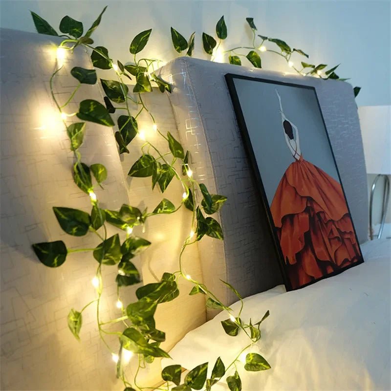 BOTALUX – Elegant green LED leaf-shaped string lights (battery operated)