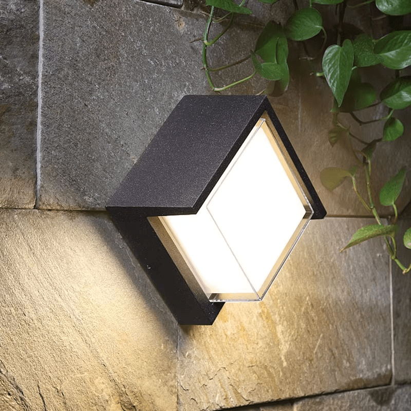 Outdoor LED Wall Light – Modern Design for Style & Visibility