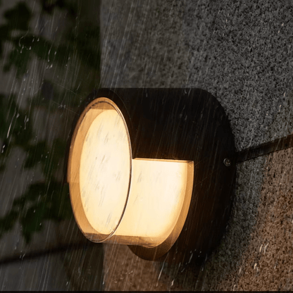 Outdoor LED Wall Light – Modern Design for Style & Visibility