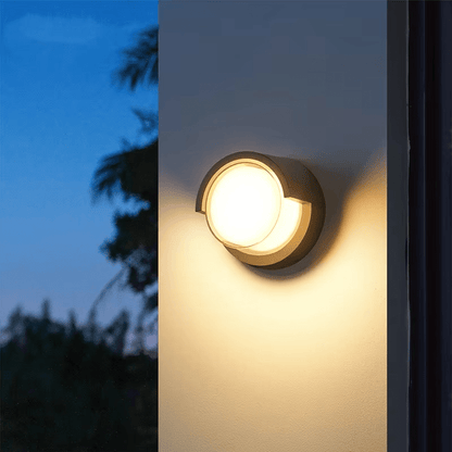 Outdoor LED Wall Light – Modern Design for Style & Visibility