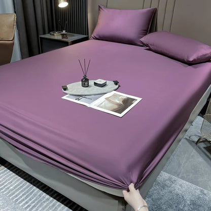 SILKLYRA – Elegant Fitted Sheet Made of Mulberry Silk with Deep Pocket