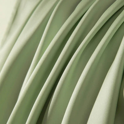SILKLYRA – Elegant Fitted Sheet Made of Mulberry Silk with Deep Pocket