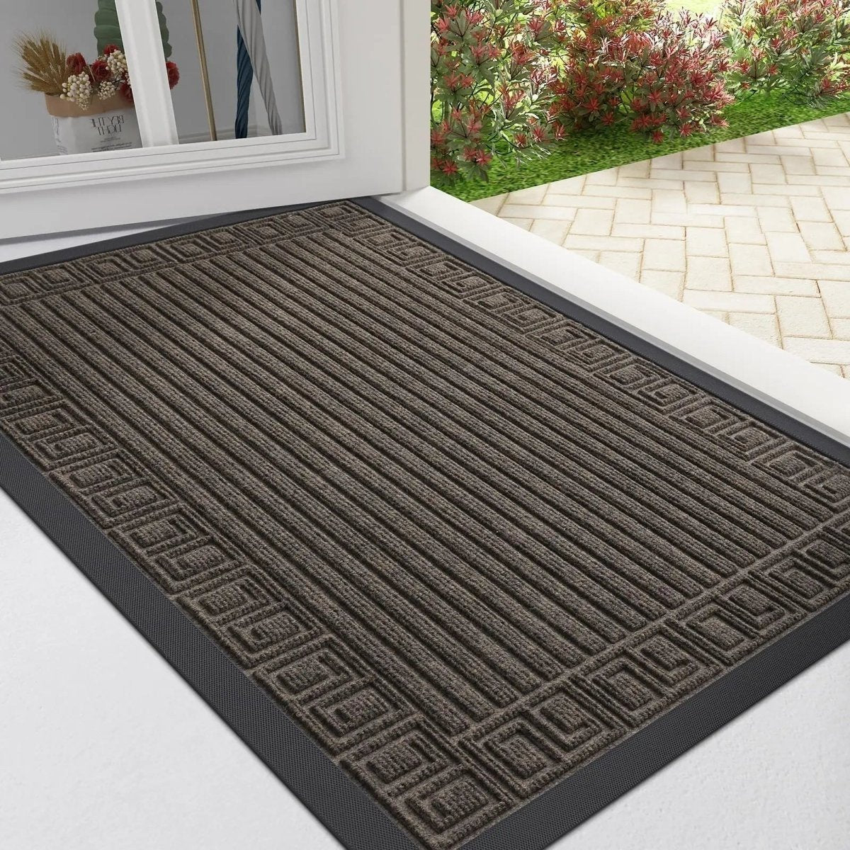MUDCONTROL – Non-slip Rubber Door Mat for Maximum Dirt Absorption