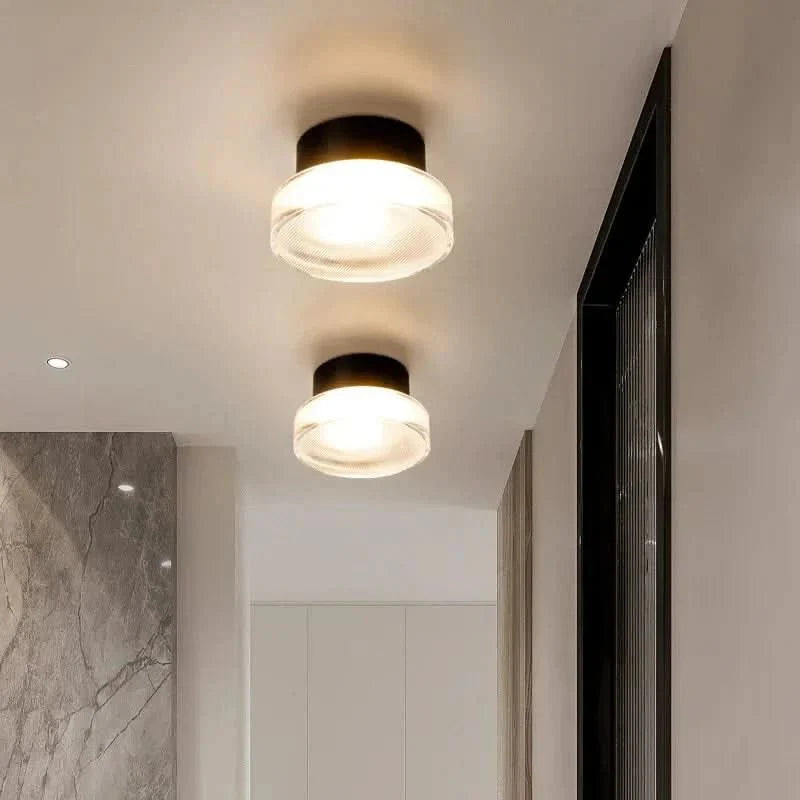 Aluminium wall light - Dimmable & elegant for stylish interiors