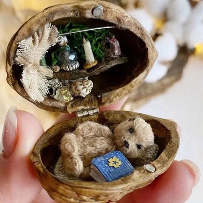 WALDWHISPER – Handmade dollhouse made from walnut shells with interior lighting