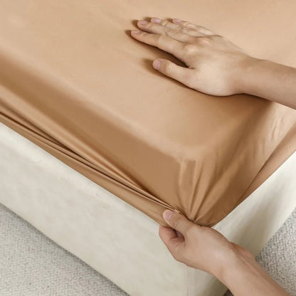 LUXMULBERRY – Ultra-smooth fitted sheet made of mulberry silk with a cooling sensation
