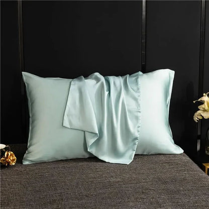 SilkNest Pillowcase – Luxurious, Easy-Care & Solid-Colored for Comfortable Sleep