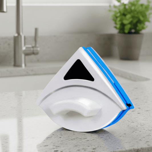 CLARIPANE – Magnetic double-sided glass cleaner for effortless window care