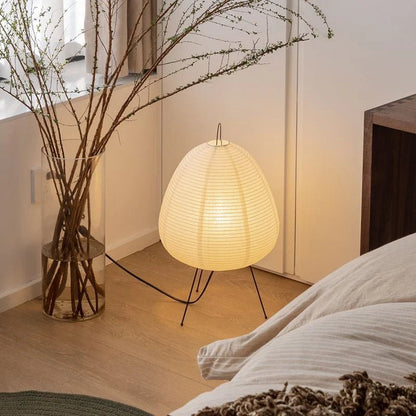 RETROPAPER – Warm Rice Paper Table Lamp with Classic Retro Silhouette
