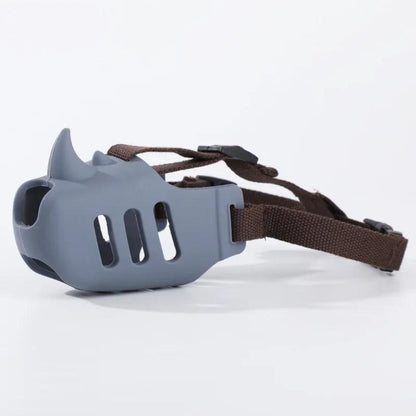 FURLOCK – Adjustable & Breathable Muzzle for Daily Comfort