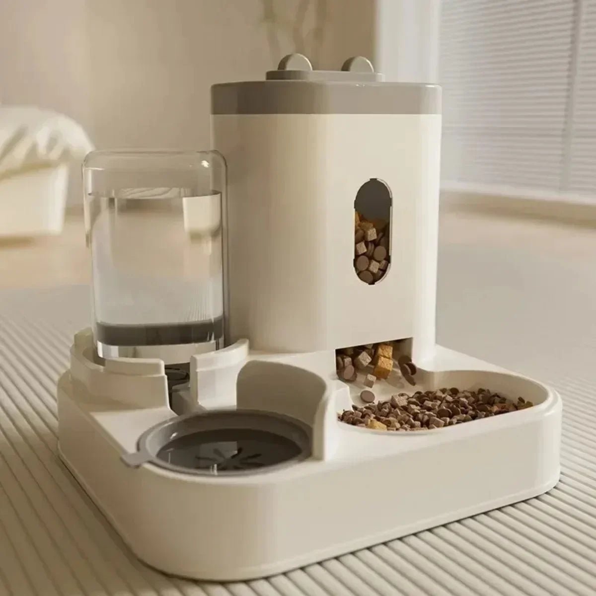 BOWLFREUND – Natural Food & Water Supply for Pets