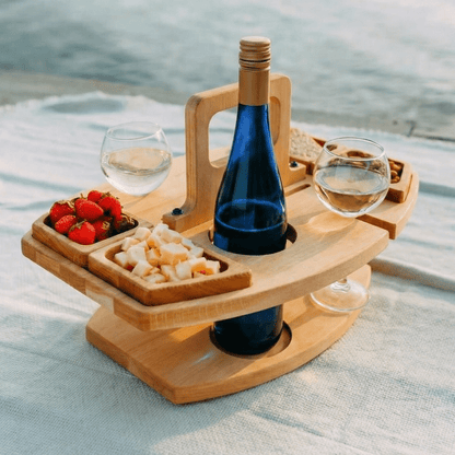 COUNTRYPLATE – Wooden picnic table with divided compartments for special wine moments