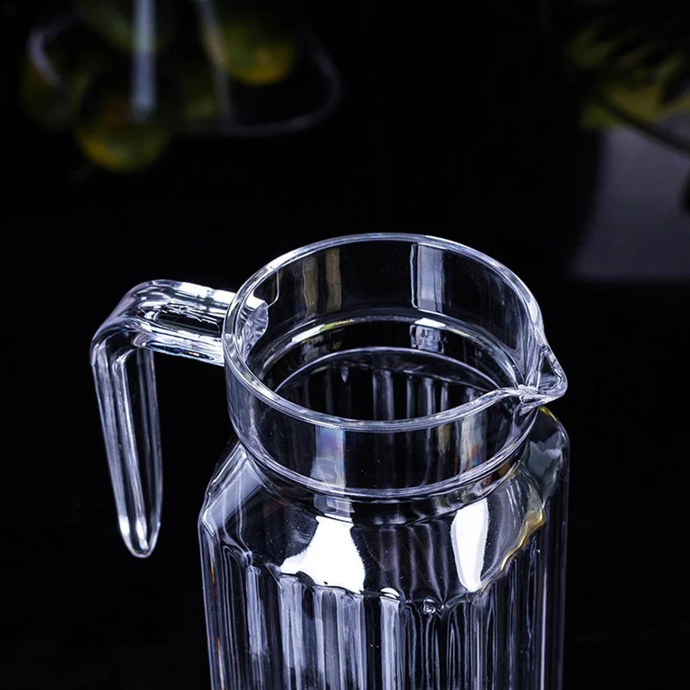 POURJOY – 1.1L Plastic Juice Jug with Durable Construction and Ergonomic Handle