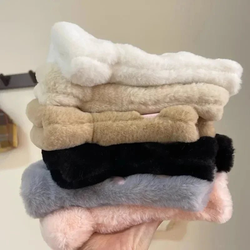 CATCOSY – Soft cat mittens for cozy winter joy