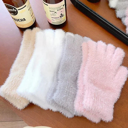 COMFYNIT – Fluffy Winter Gloves for Windproof Warm Comfort