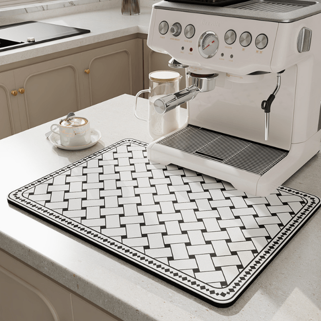 SwiftSoak Kitchen Mat – Highly Absorbent & Stylish