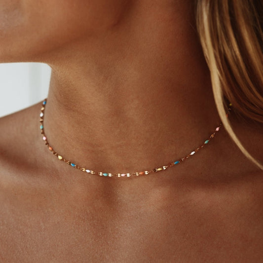 COLORLUXE – Rainbow Choker Necklace for Trend-Conscious Styles