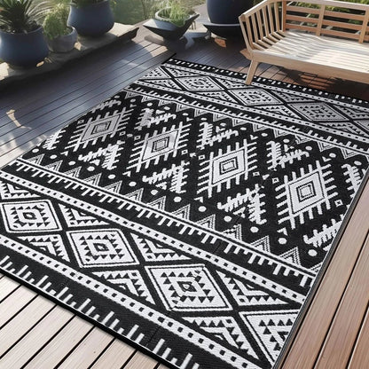 OUTWEAVE – Durable Waterproof Reversible Outdoor Artificial Straw Mat for Terrace & Picnic
