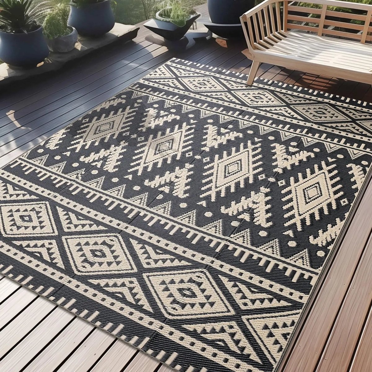 OUTWEAVE – Durable Waterproof Reversible Outdoor Artificial Straw Mat for Terrace & Picnic