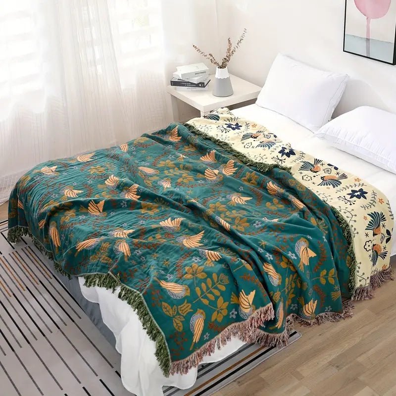 BIRCHFOLD – Reversible cotton blanket in Scandinavian style with bird motif
