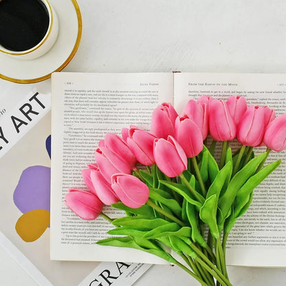 ECHTTULPE – Real-Touch Artificial Tulips for Elegant Decoration