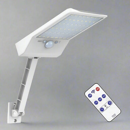 LumiGuard solar spotlight - LED outdoor light with motion sensor & remote control