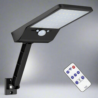 LumiGuard solar spotlight - LED outdoor light with motion sensor & remote control