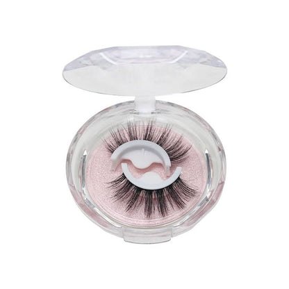 LashPerfect - Reusable self-adhesive lashes for dramatic moments