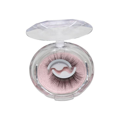 LashPerfect - Reusable self-adhesive lashes for dramatic moments