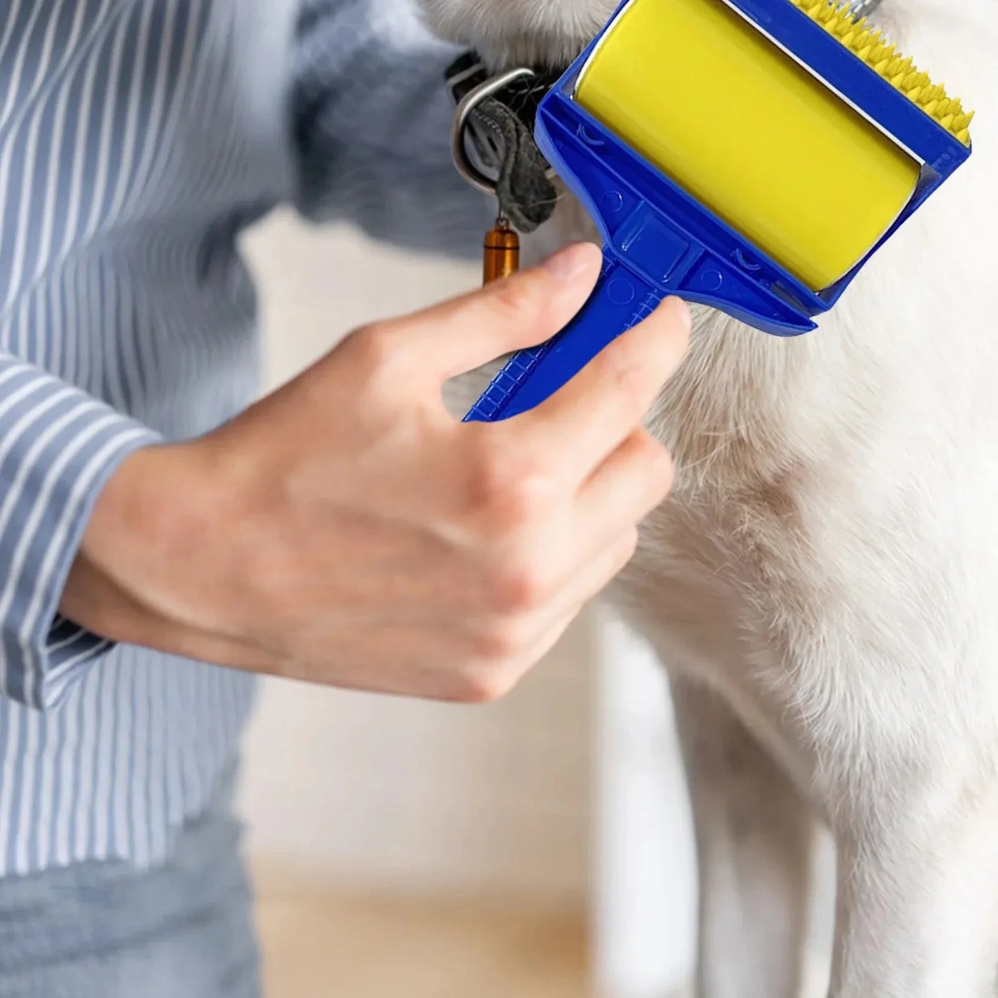 FURERASE PRO - Reusable hair and lint remover for furniture & clothing