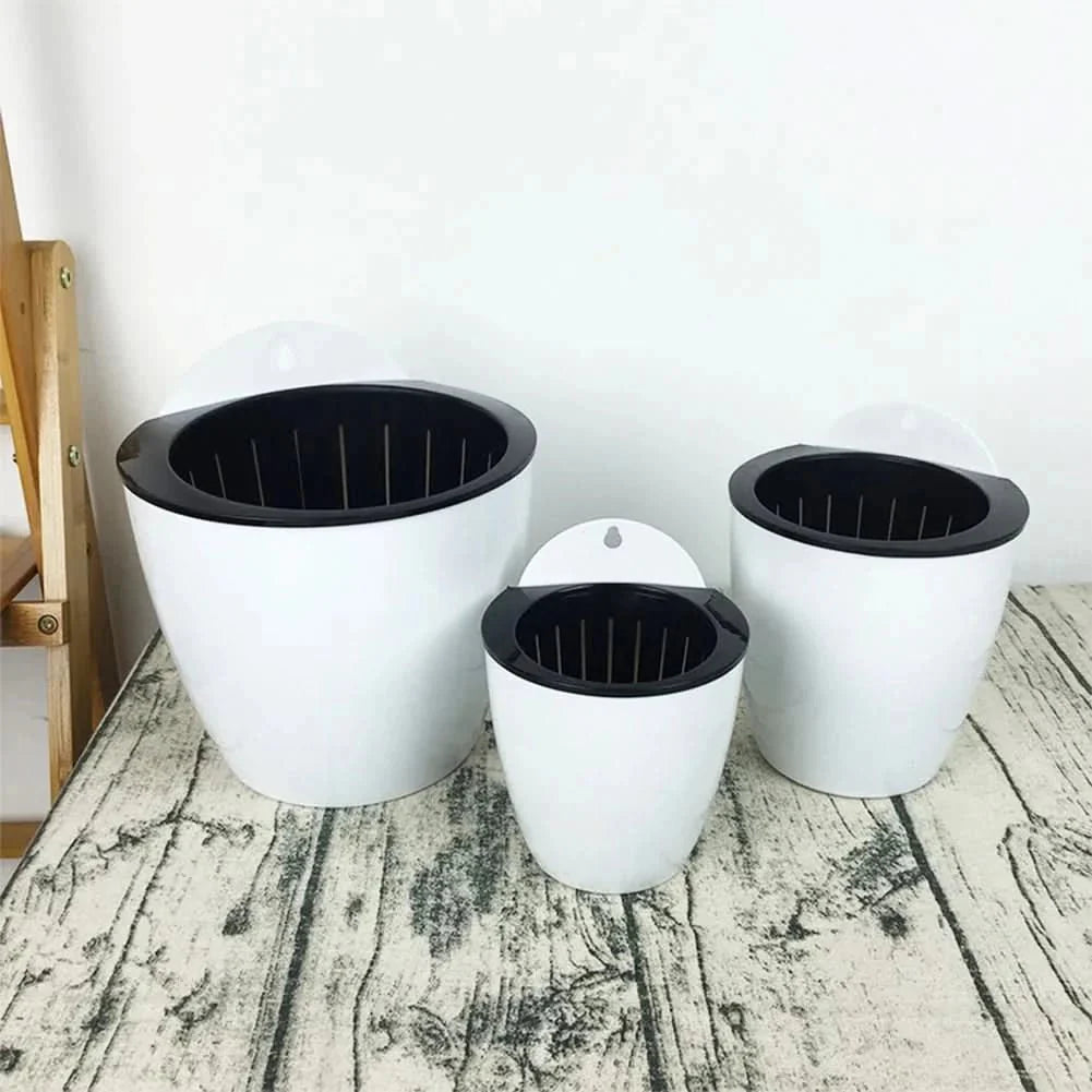 Plantiva Vertical self-watering flower pot