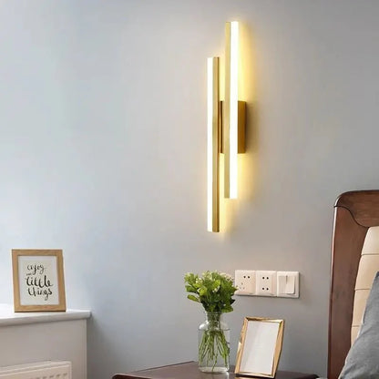 LUXLINE ARC – Modern LED Wall Light with 3 Color Modes