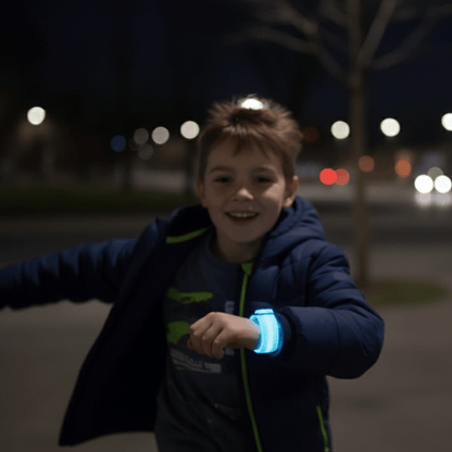 GLOBEAM – LED light for child safety – waterproof & highly reflective