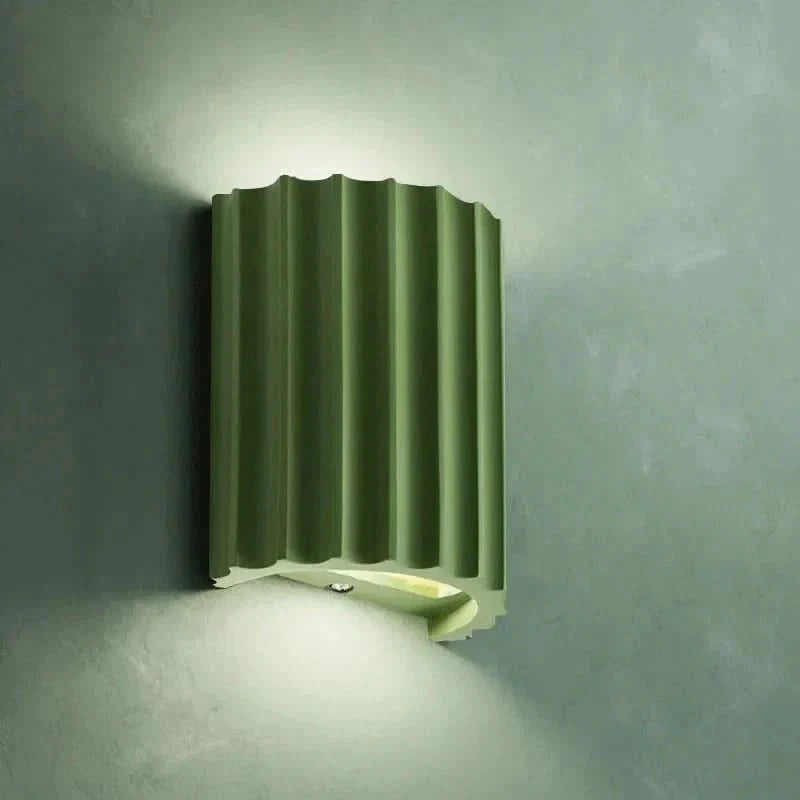 NordicGlow resin wall light - Minimalist & energy-efficient for stylish rooms