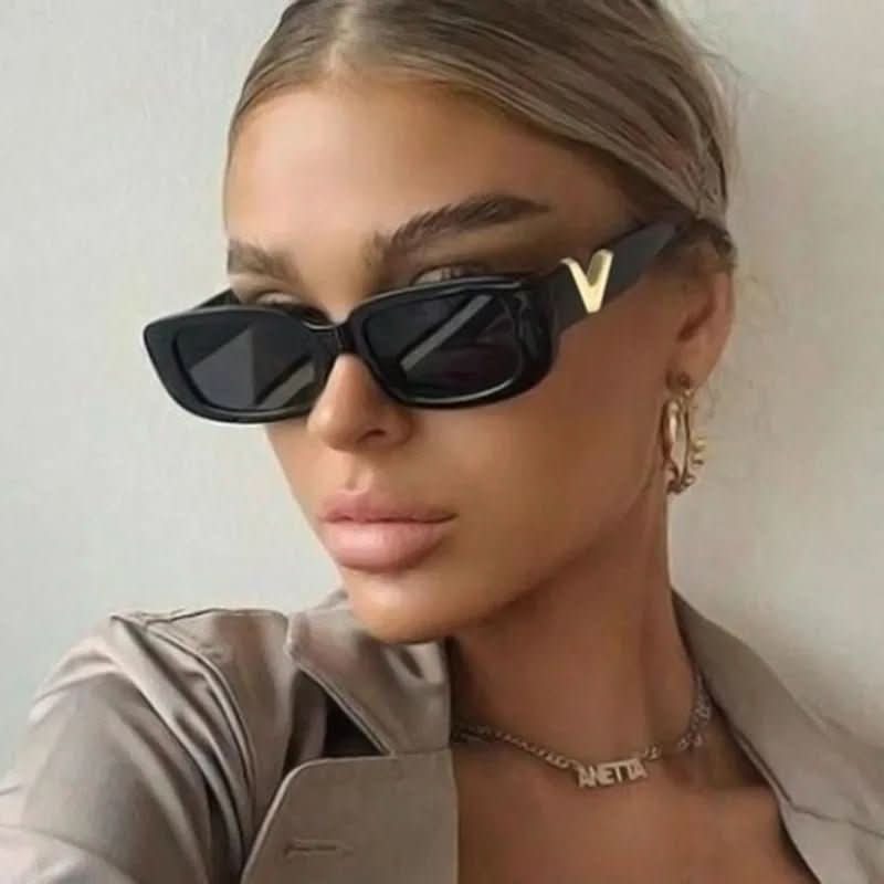 VINTACAT SHADES - Stylish retro sunglasses in cat-eye design for women
