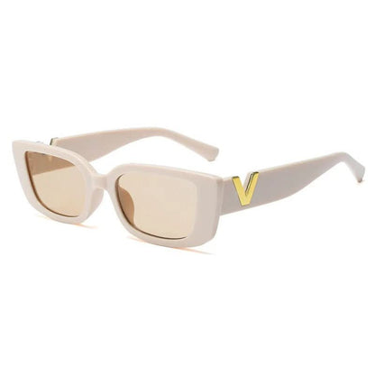 VINTACAT SHADES - Stylish retro sunglasses in cat-eye design for women