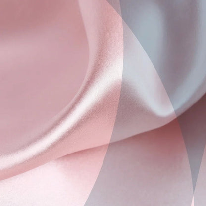 GLOSSNIGHT – High-quality silk pillowcase for hair care & skin regeneration
